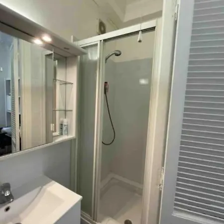 Apartment Charmant Studio Ideal Gare Centre Nice
