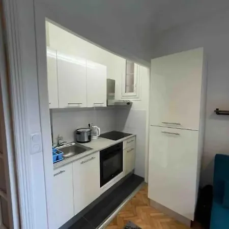 Apartment Charmant Studio Ideal Gare Centre